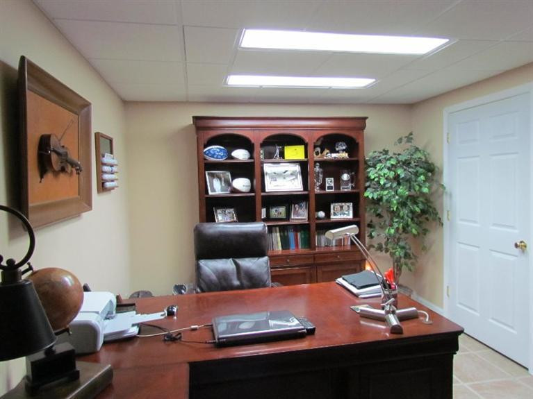 302 Sasser School Road London, KY 40744 - Photo 33 of 35 private office and closet (lower)