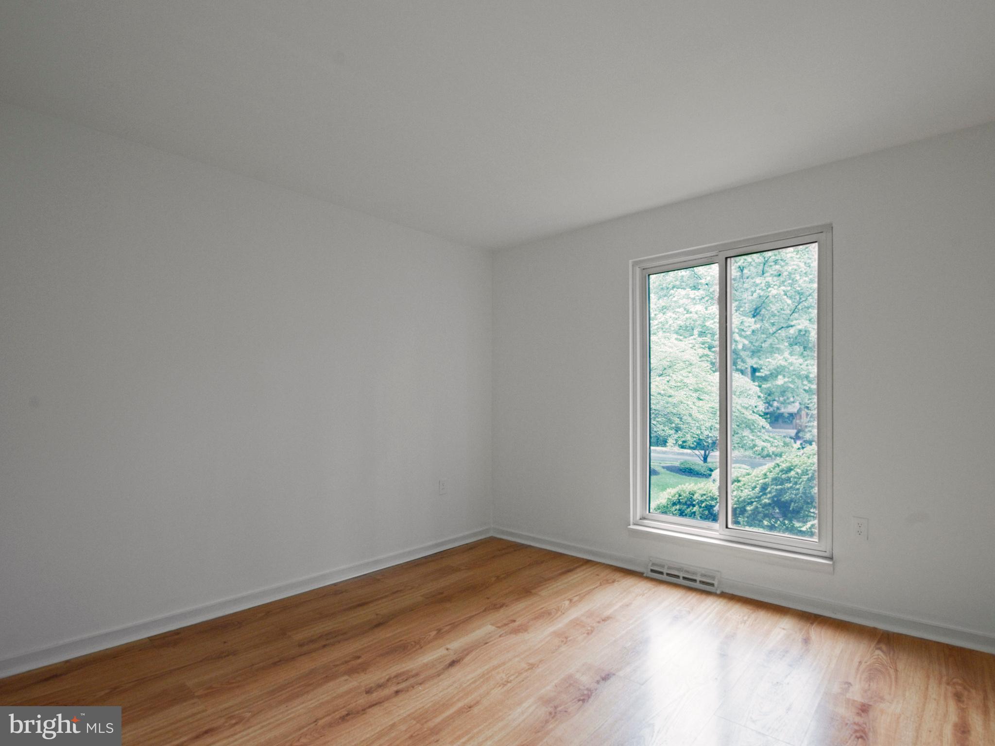 2360 Old Trail Drive Reston, VA 20191 - Photo 16 of 40 2nd Bedroom