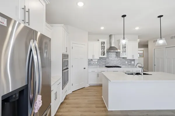 $610,000 | 9934 14th Circle Northeast, St. Michael, MN 55376