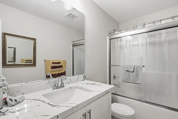 $610,000 | 9934 14th Circle Northeast, St. Michael, MN 55376