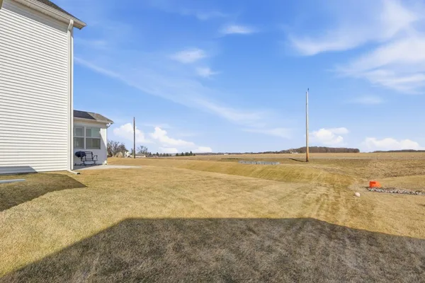 $610,000 | 9934 14th Circle Northeast, St. Michael, MN 55376