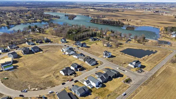 $610,000 | 9934 14th Circle Northeast, St. Michael, MN 55376