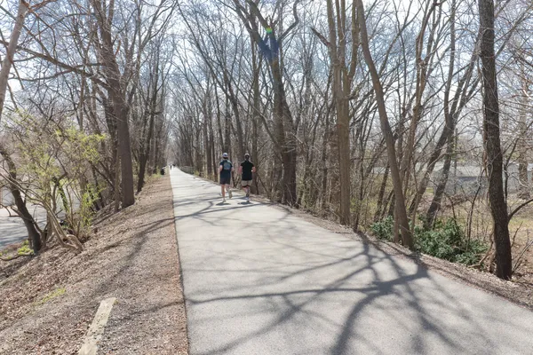 $139,900 | 903 North Linden Street, Unit 207, Normal, IL 61761