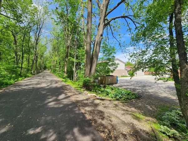 $139,900 | 903 North Linden Street, Unit 207, Normal, IL 61761