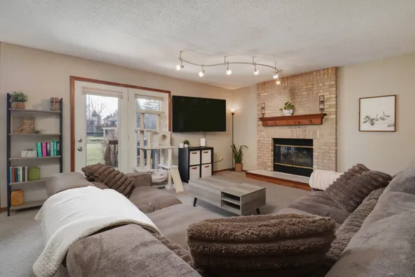 $139,900 | 903 North Linden Street, Unit 207, Normal, IL 61761