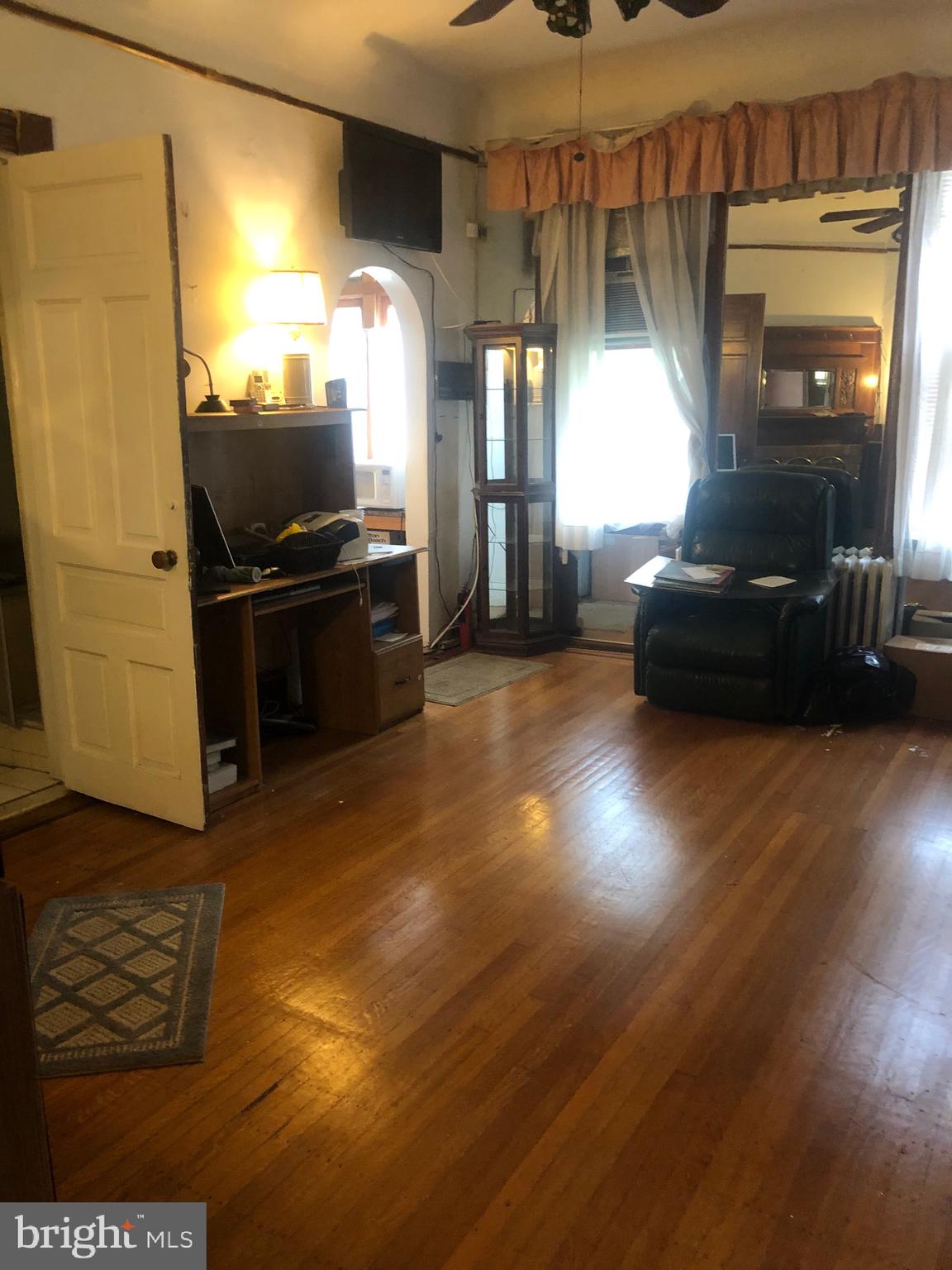 904 Riverside Avenue Trenton, NJ 08618 - Photo 13 of 19 Gallery Image 13