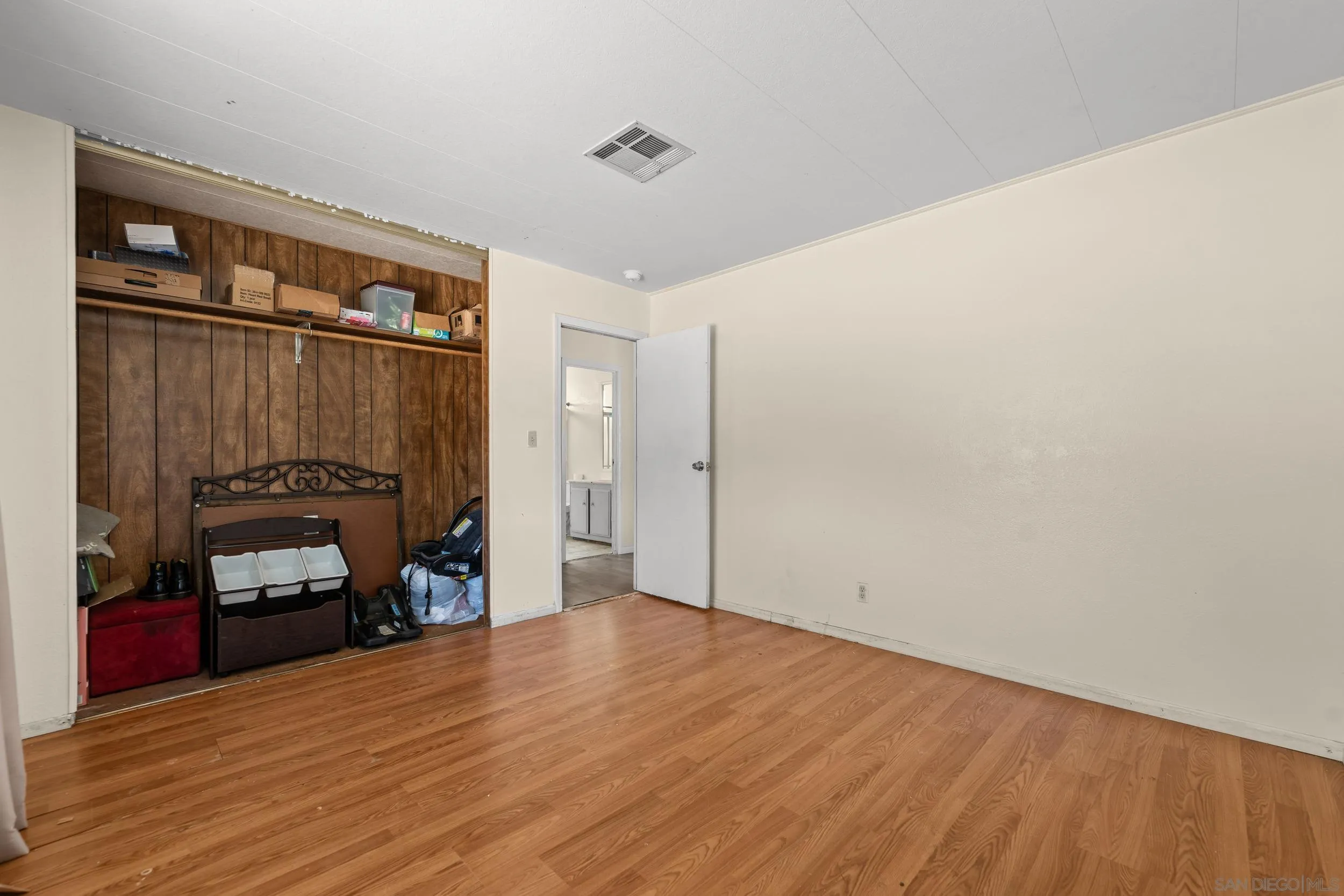 26091 San Quintin Road Menifee, CA 92584 - Photo 9 of 41 Gallery Image 9