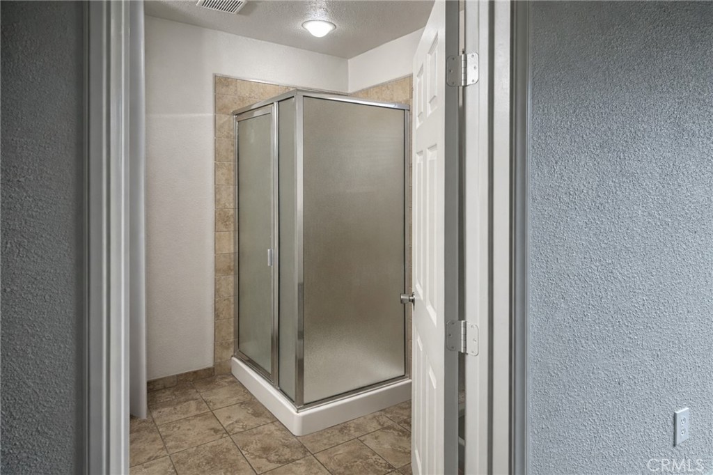 494 Alta Mesa Drive Riverside, CA 92507 - Photo 6 of 9