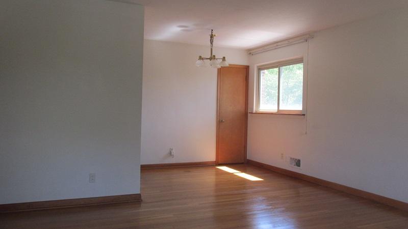 1016 Estates Road Southeast Roanoke, VA 24014 - Photo 7 of 56 Dining area