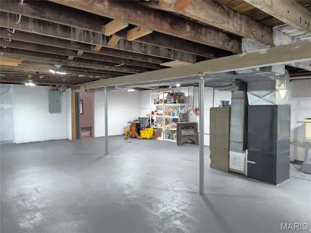 $250,000 | 831 Oak Drive, Fenton, MO 63026