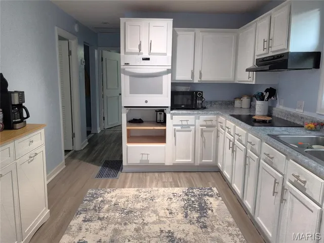 $250,000 | 831 Oak Drive, Fenton, MO 63026