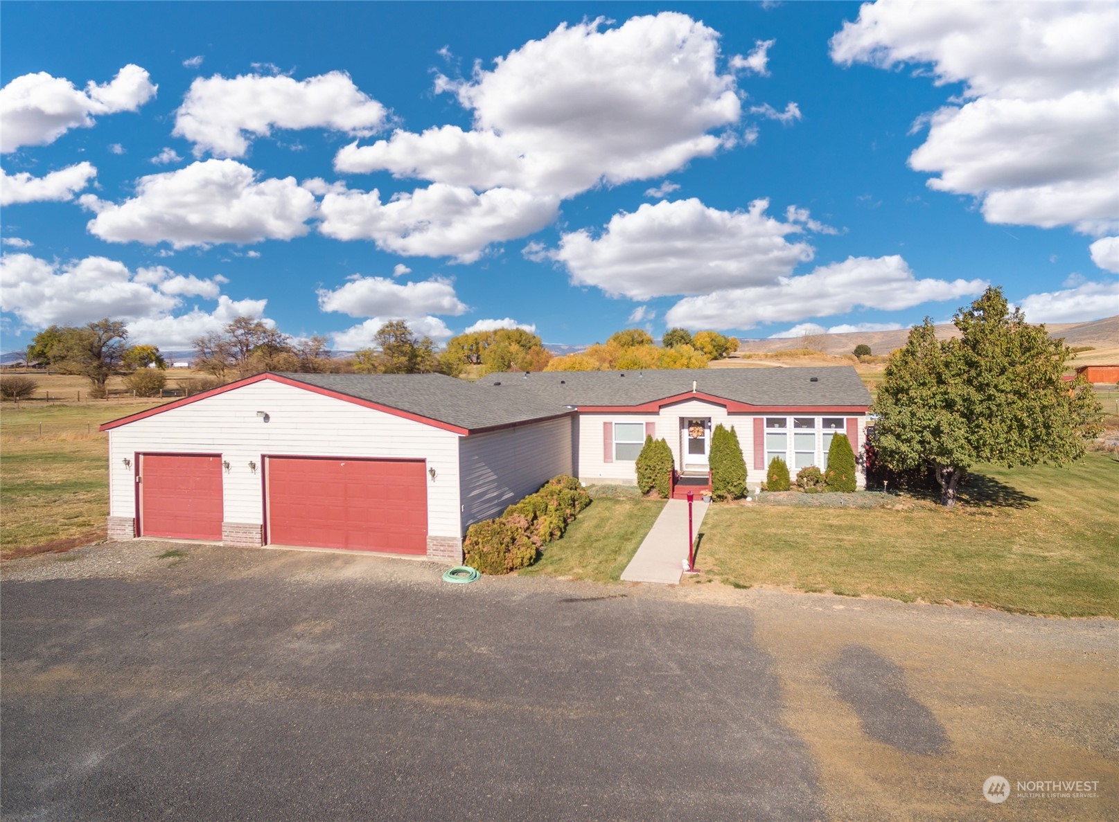 340 Falcon Ridge Road Ellensburg, WA 98926 - Photo 1 of 39 Gallery Image 1