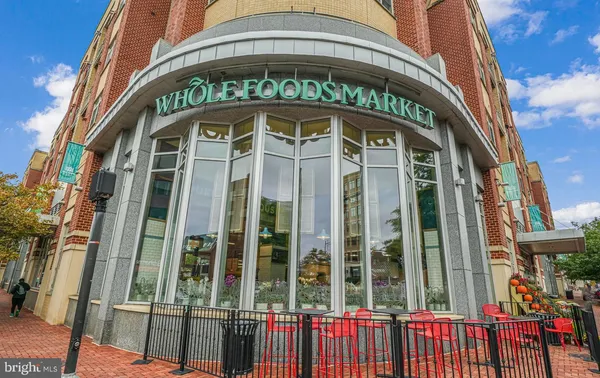 $2,499 | 309 Holland Lane, Unit 139, Alexandria, VA 22314