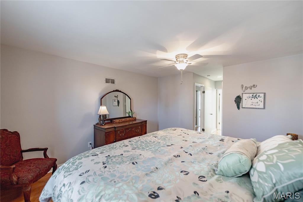 7328 Ravinia Drive Pasadena Hills, MO 63121 - Photo 27 of 63