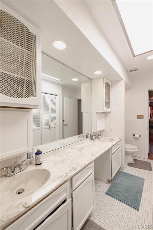 7328 Ravinia Drive Pasadena Hills, MO 63121 - Photo 34 of 63