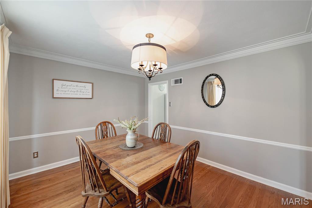 7328 Ravinia Drive Pasadena Hills, MO 63121 - Photo 7 of 63