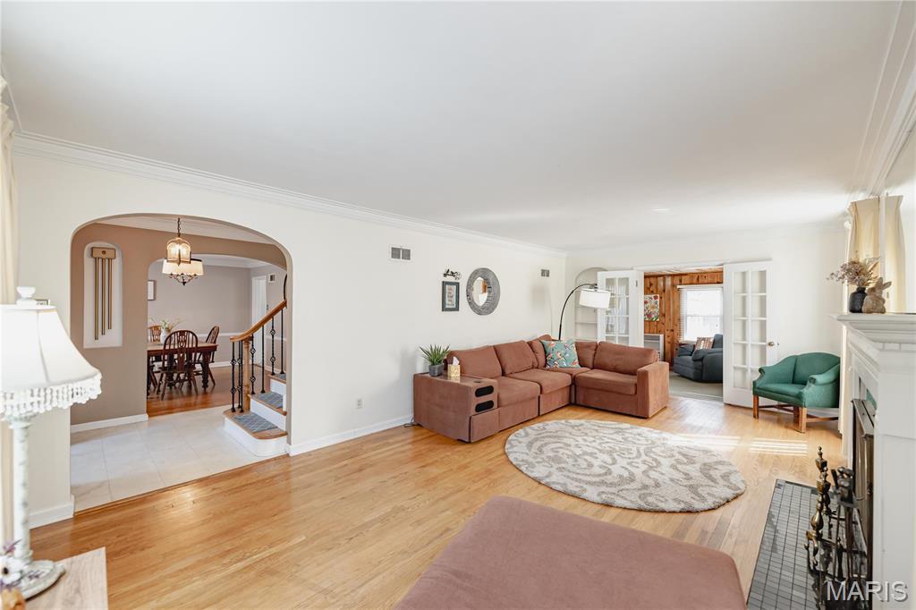 7328 Ravinia Drive Pasadena Hills, MO 63121 - Photo 9 of 63