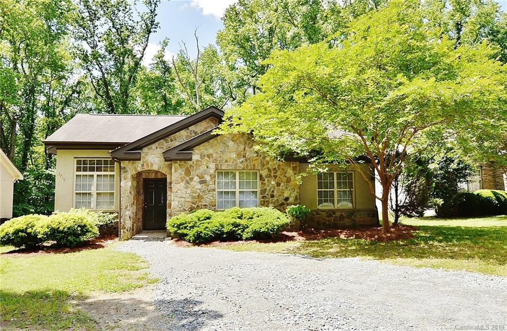 3710 Lake Road Charlotte, NC 28269 - Photo 1 of 16