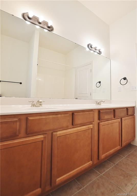 3710 Lake Road Charlotte, NC 28269 - Photo 11 of 16