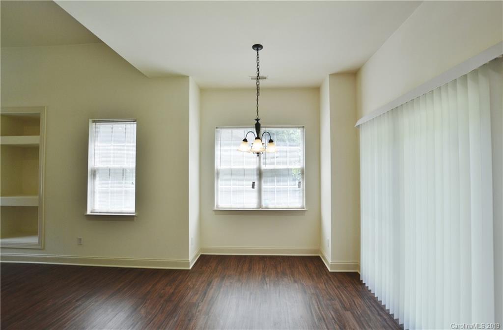 3710 Lake Road Charlotte, NC 28269 - Photo 5 of 16