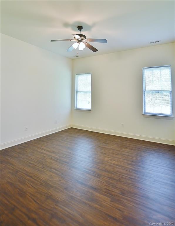 3710 Lake Road Charlotte, NC 28269 - Photo 10 of 16
