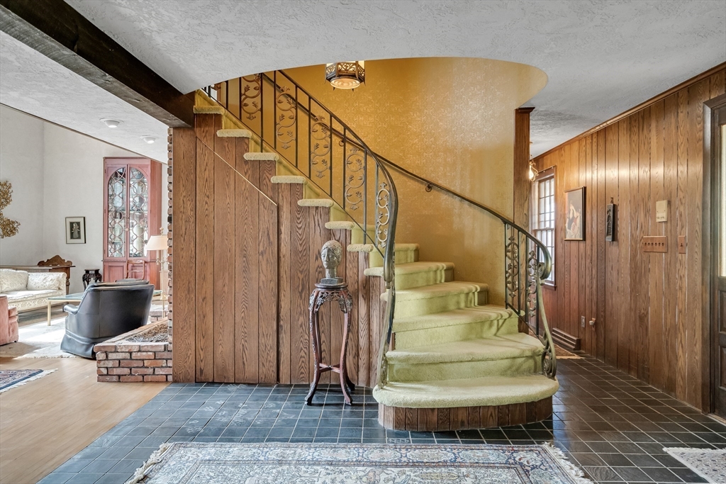 70 Birch Hill Road Belmont, MA 02478 - Photo 8 of 25