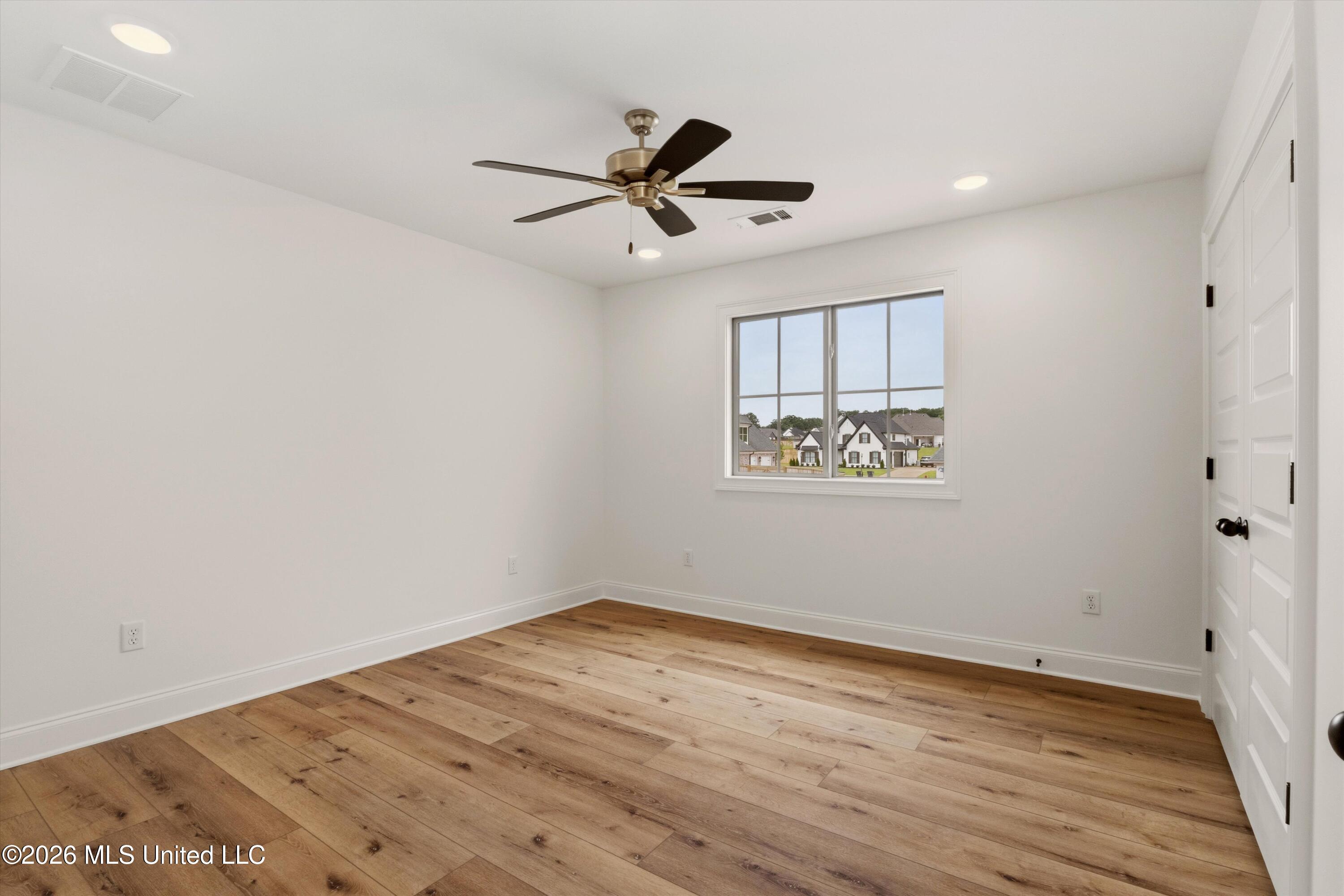 5381 Grayson Way Hernando, MS 38632 - Photo 28 of 43 Bedroom 2