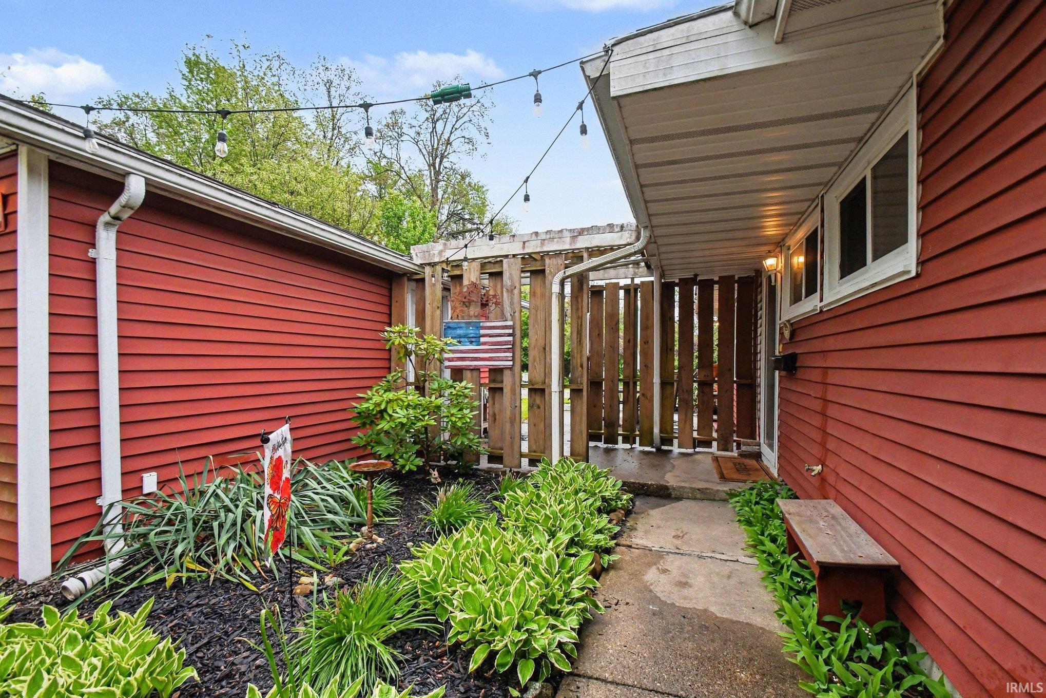 1730 Ridgedale Road South Bend, IN 46614 - Photo 11 of 26