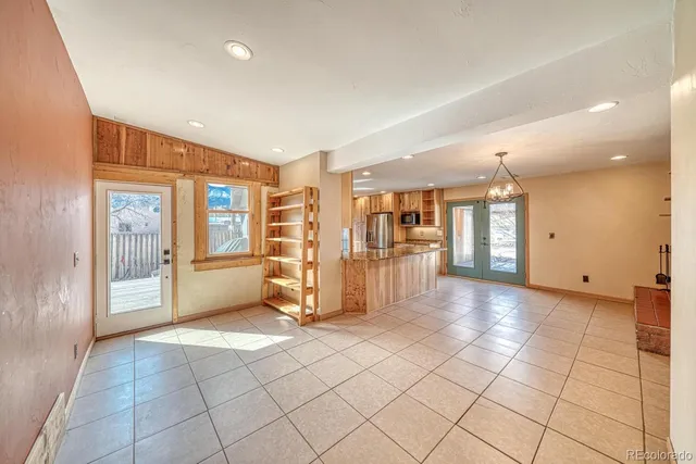 $825,000 | 1712 Holman Avenue, Salida, CO 81201