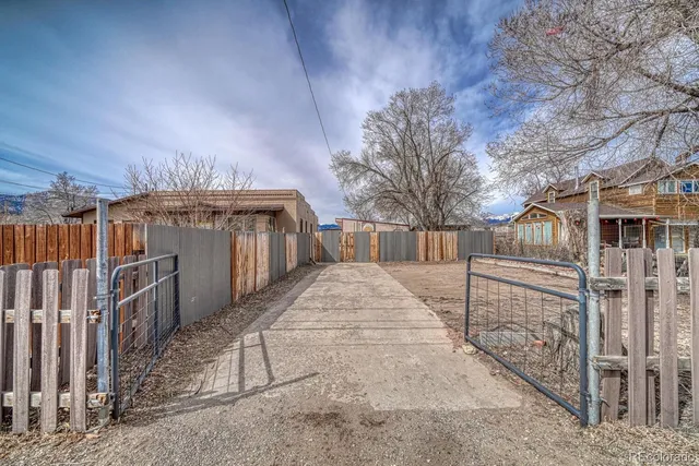 $825,000 | 1712 Holman Avenue, Salida, CO 81201