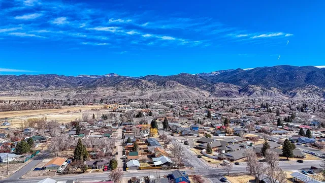 $825,000 | 1712 Holman Avenue, Salida, CO 81201