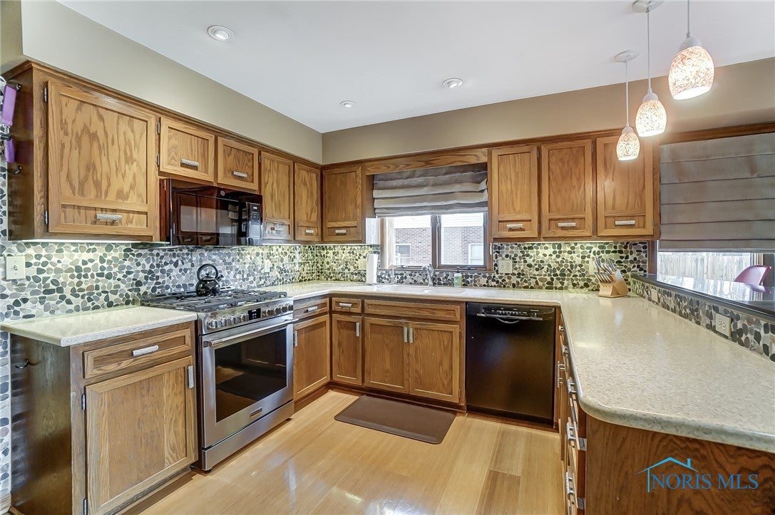 2325 Foxmoor Road Findlay, OH 45840 - Photo 11 of 42 Gallery Image 11