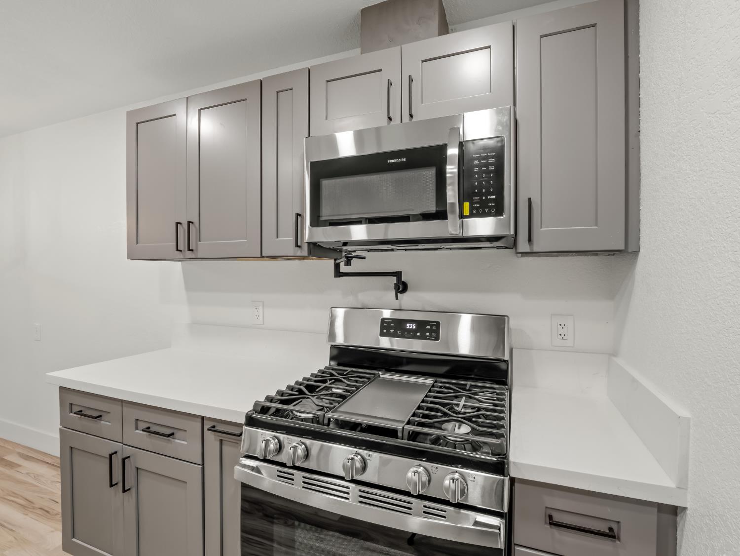 568 East San Ramon Avenue Fresno, CA 93710 - Photo 12 of 27