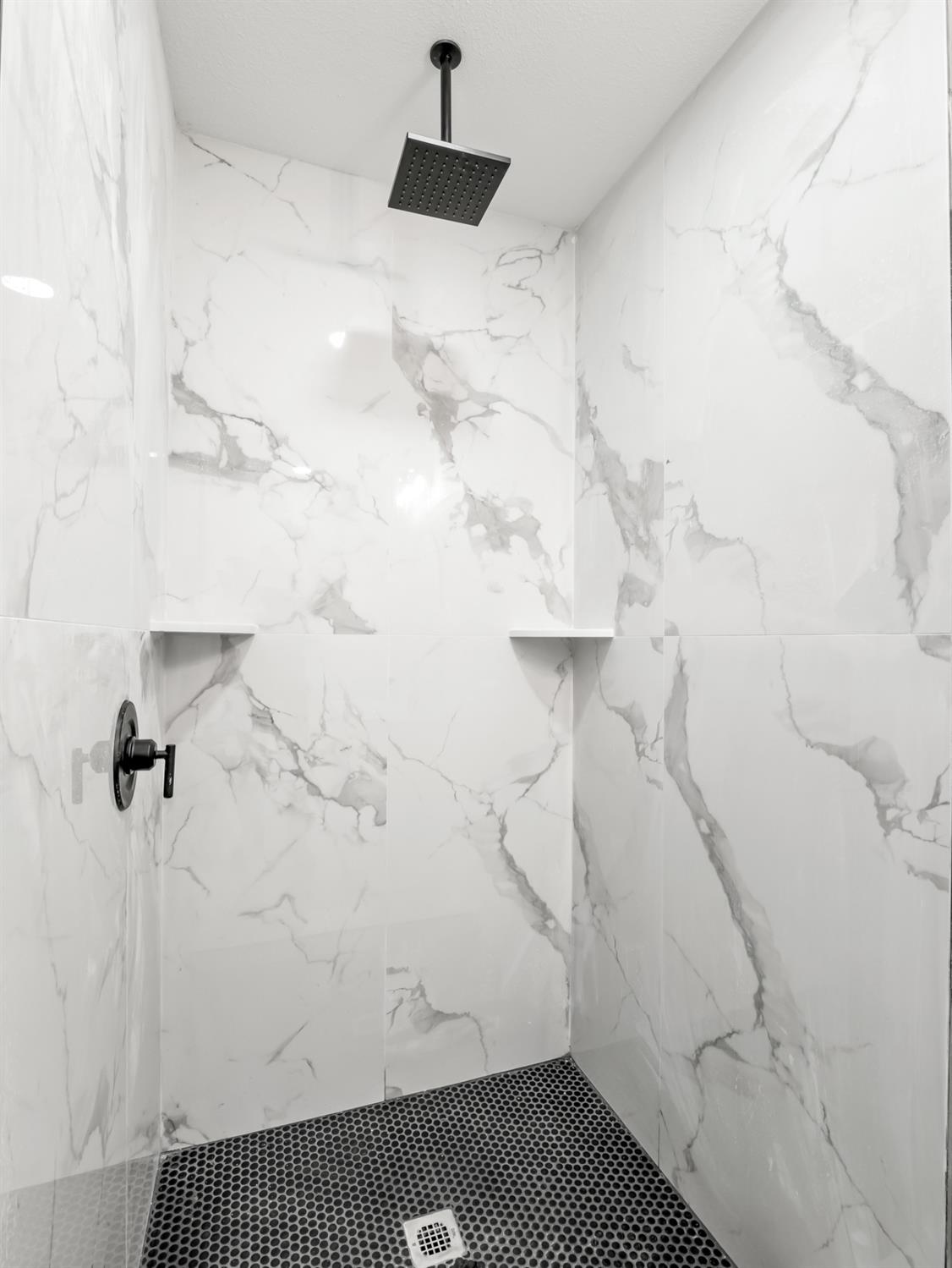 568 East San Ramon Avenue Fresno, CA 93710 - Photo 17 of 27