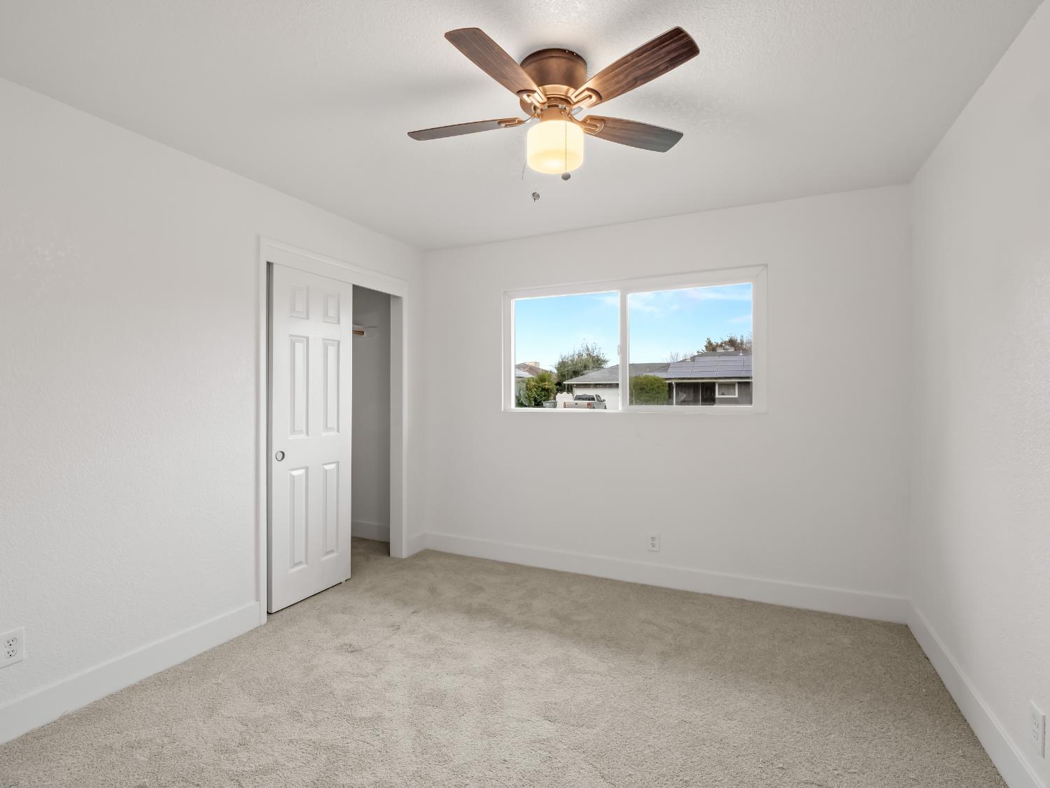 568 East San Ramon Avenue Fresno, CA 93710 - Photo 22 of 27