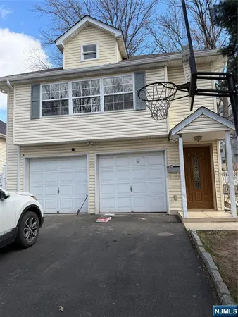 $2,500 | 146 Linden Street, Hackensack, NJ 07601