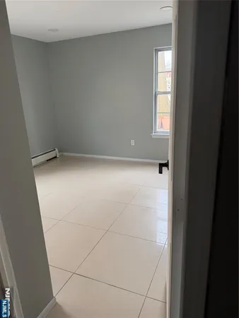 $2,500 | 146 Linden Street, Hackensack, NJ 07601