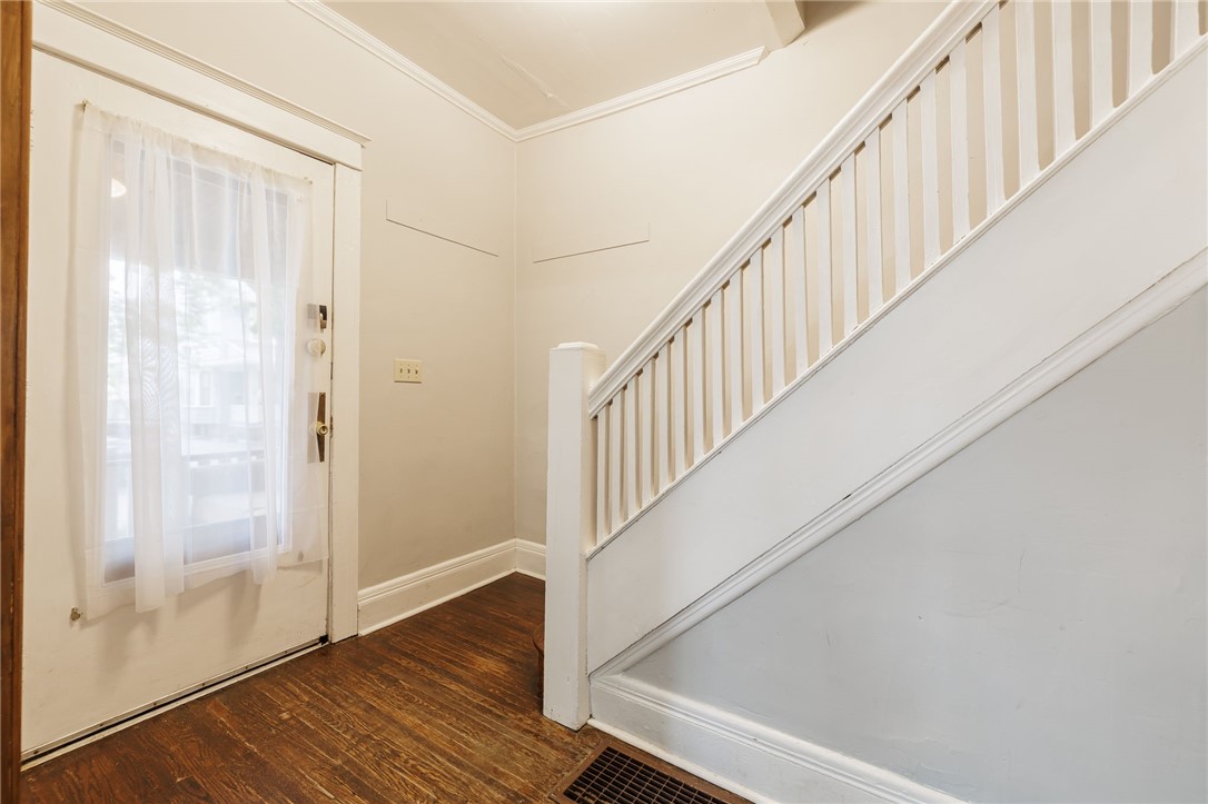 36 Morningside Park Rochester, NY 14607 - Photo 2 of 25