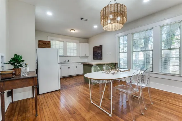 $1,950 | 517 South Vernon Avenue, Dallas, TX 75208