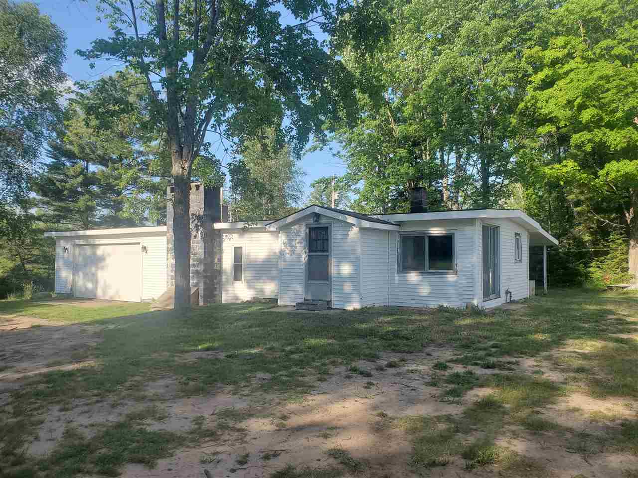 3489 Crofton Road South Boardman, MI 49680 - Photo 2 of 11 1890910-1.JPG