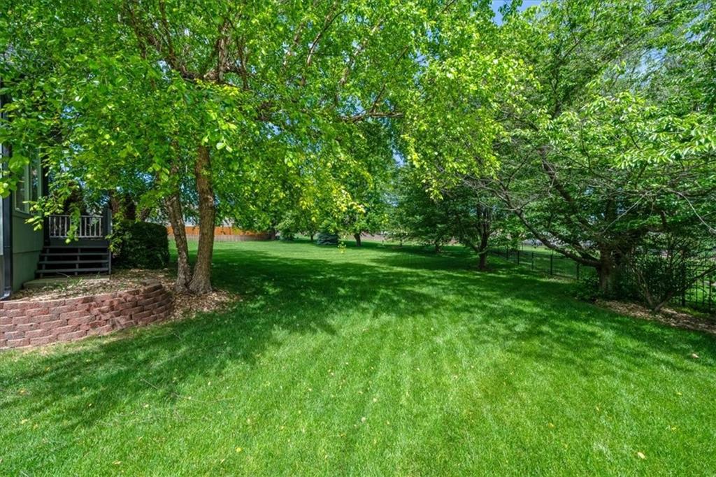 2408 Southwest Regency Drive Lee's Summit, MO 64082 - Photo 3 of 48