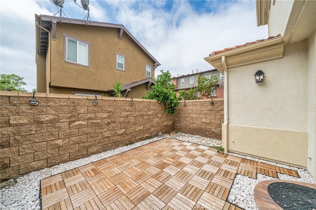 311 Nimbus Tustin, CA 92782 - Photo 19 of 39 a view of a backyard of a house
