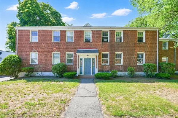 $149,999 | 524 Cold Spring Avenue, Unit 2A, West Springfield, MA 01089