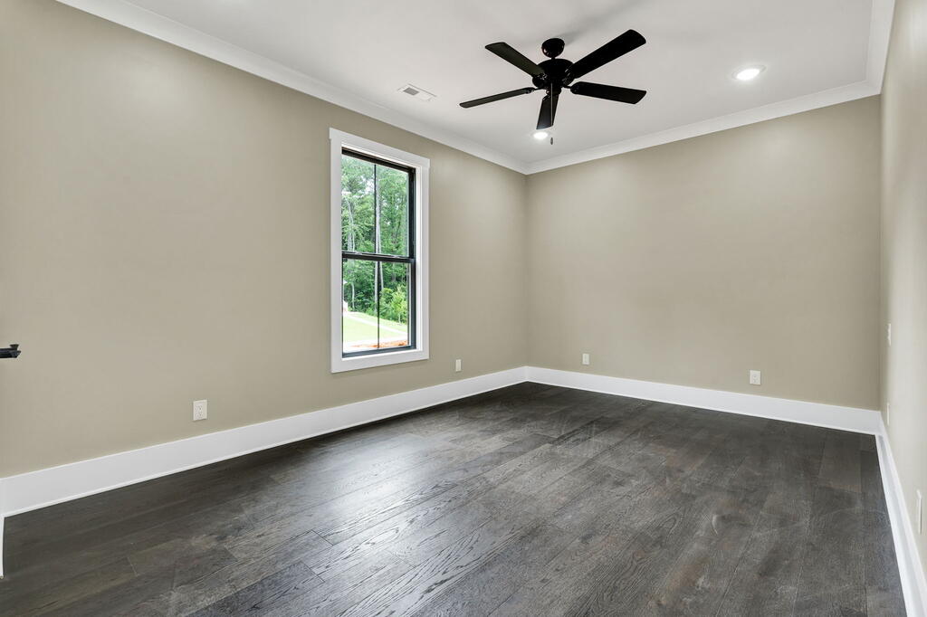 1685 Ridgeview Drive Dalton, GA 30720 - Photo 31 of 44 Gallery Image 31