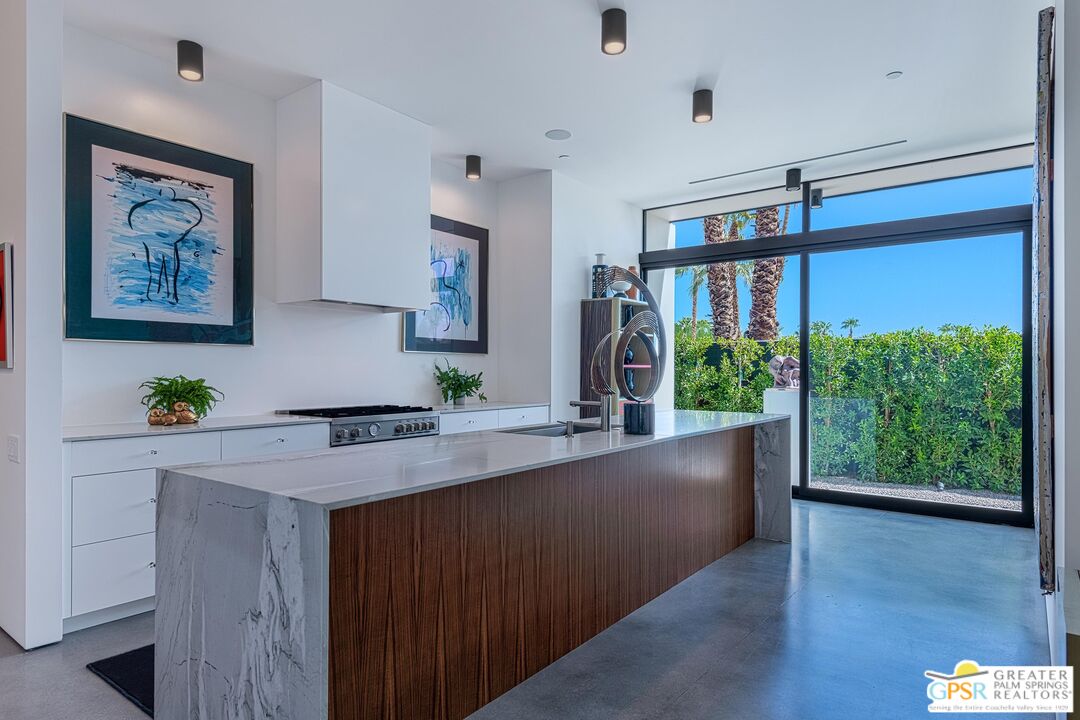 71561 Gardess Road Rancho Mirage, CA 92270 - Photo 10 of 33