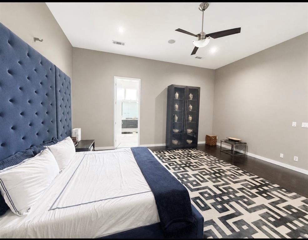 13023 Copenhill Road Dallas, TX 75240 - Photo 15 of 35 Vaulted ceiling with recessed lighting and a ceiling fan