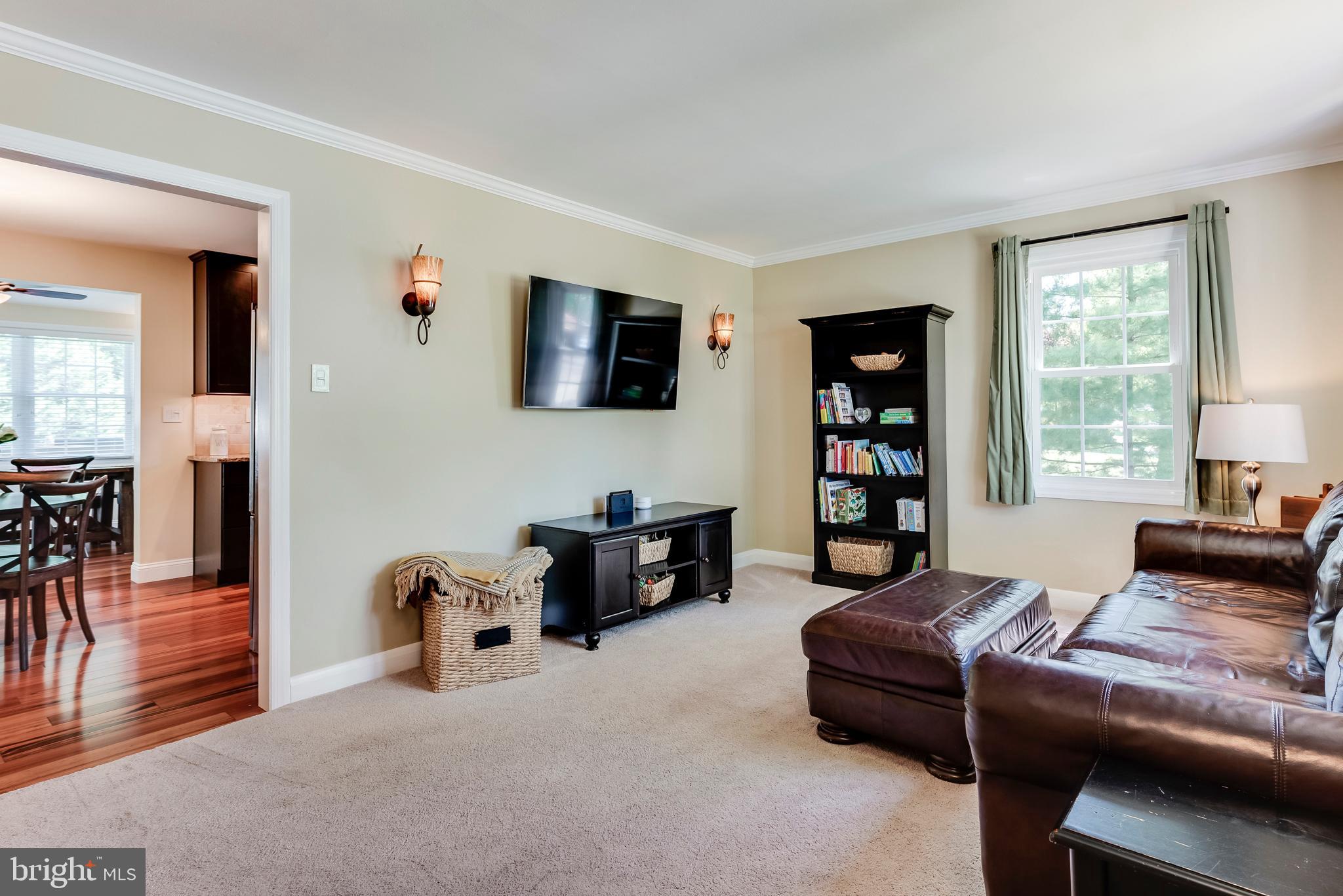 461 Broadwater Road Arnold, MD 21012 - Photo 4 of 46 Gallery Image 4