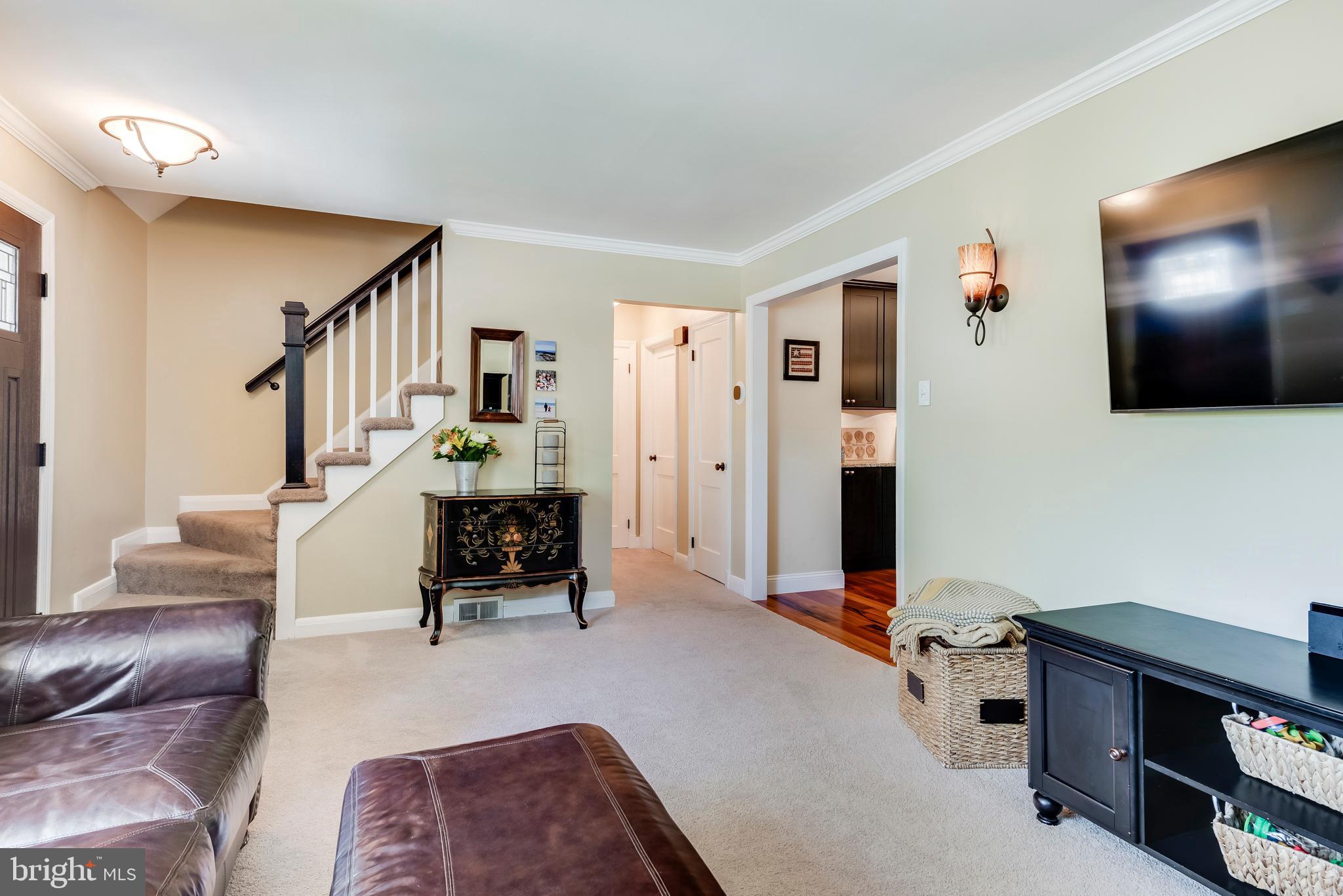 461 Broadwater Road Arnold, MD 21012 - Photo 5 of 46 Gallery Image 5
