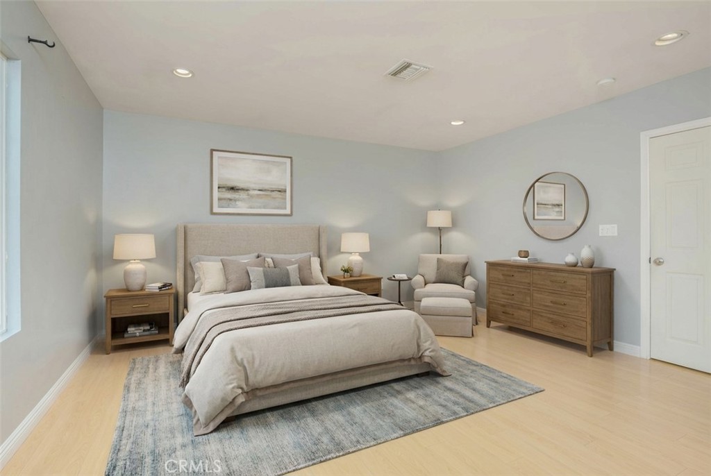 1420 North Frederic Street Burbank, CA 91505 - Photo 17 of 50 Virtually Staged Primary Bed