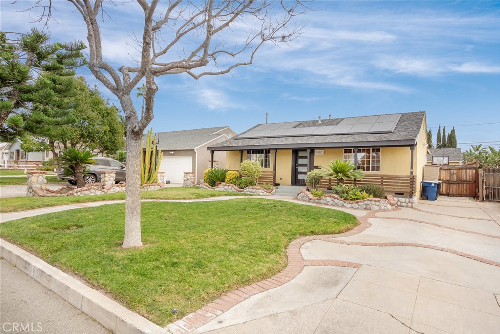 1420 North Frederic Street Burbank, CA 91505 - Photo 3 of 50